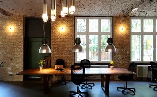 /Interieurs-die-functioneren-inspireren-en-meegroeien-met-uw-organisatie/