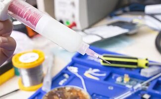 /Secondelijm-een-praktische-gids-voor-dagelijks-en-professioneel-gebruik/