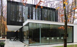 /Zijn-aluminium-ramen-voorzien-van-thermische-en-akoestische-isolatie/