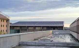 925 zonnepanelen op dak gevangenis van Itter versterken duurzame energievoorziening