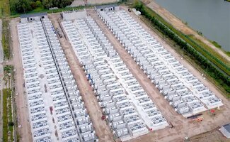 /Grootste-batterijopslagsysteem-in-de-Benelux-officieel-geopend-in-Vilvoorde/