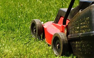 /Welke-grasmaaier-past-bij-jouw-tuin/