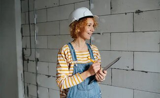 /Meer-vrouwen-kiezen-voor-ondernemerschap-in-de-bouw/