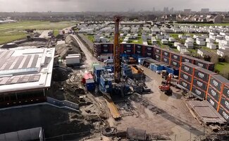 /Diepste-geothermische-boring-ooit-moet-sportcomplex-in-Bredene-duurzaam-verwarmen/