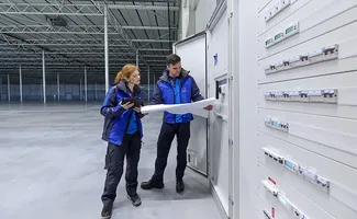 Vrouwelijke installateur? Voor veel Nederlanders nog altijd onverwacht