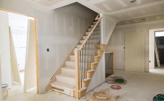 /Nederlandse-woningmarkt-ziet-forse-piek-in-hypotheekaanvragen-voor-woningverbetering/