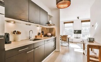 /Geef-je-huis-een-moderne-uitstraling-met-keuken-wrappen-slim-snel-en-goedkoop/