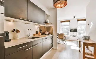 Geef je huis een moderne uitstraling met keuken wrappen: slim, snel en goedkoop