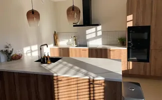 Japandi keukenstijl: waarom deze minimalistische keuken zo goed aanslaat