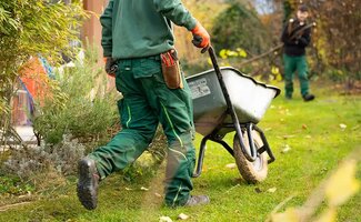 /Voor-of-na-de-verbouwing-wanneer-pak-je-de-tuin-het-beste-aan/