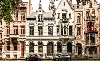 /Bijzonder-vastgoed-te-koop-in-Brugge/