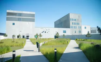 Nieuwe gevangenis de Kade ingehuldigd in Antwerpen