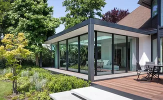 Verlicht je leven: hoe Serrebouw Ter Huurne jouw woning en welzijn verbetert